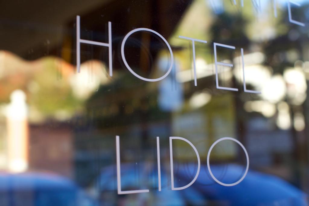 Hotel Lido Ranco Kültér fotó