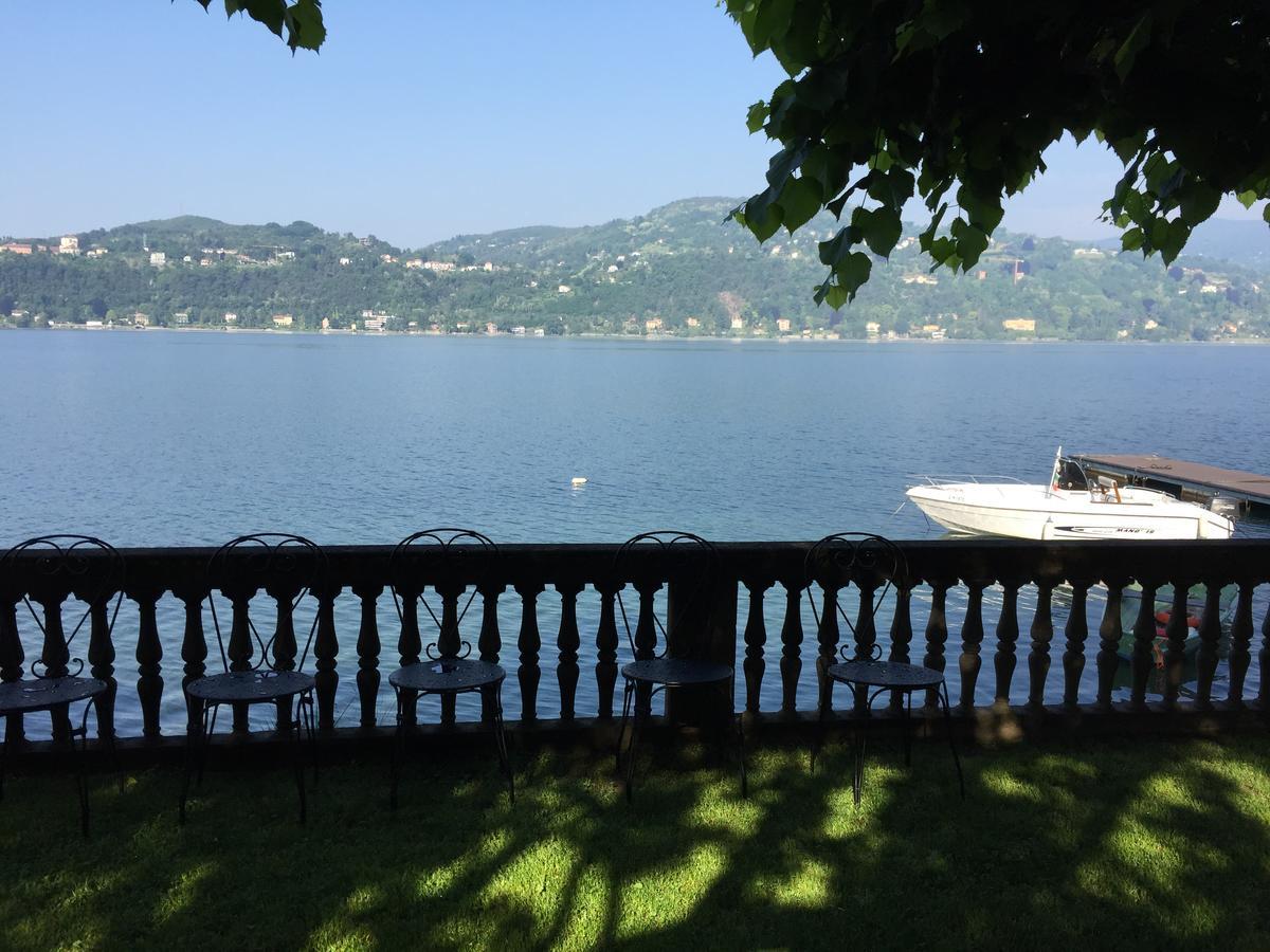 Hotel Lido Ranco Kültér fotó